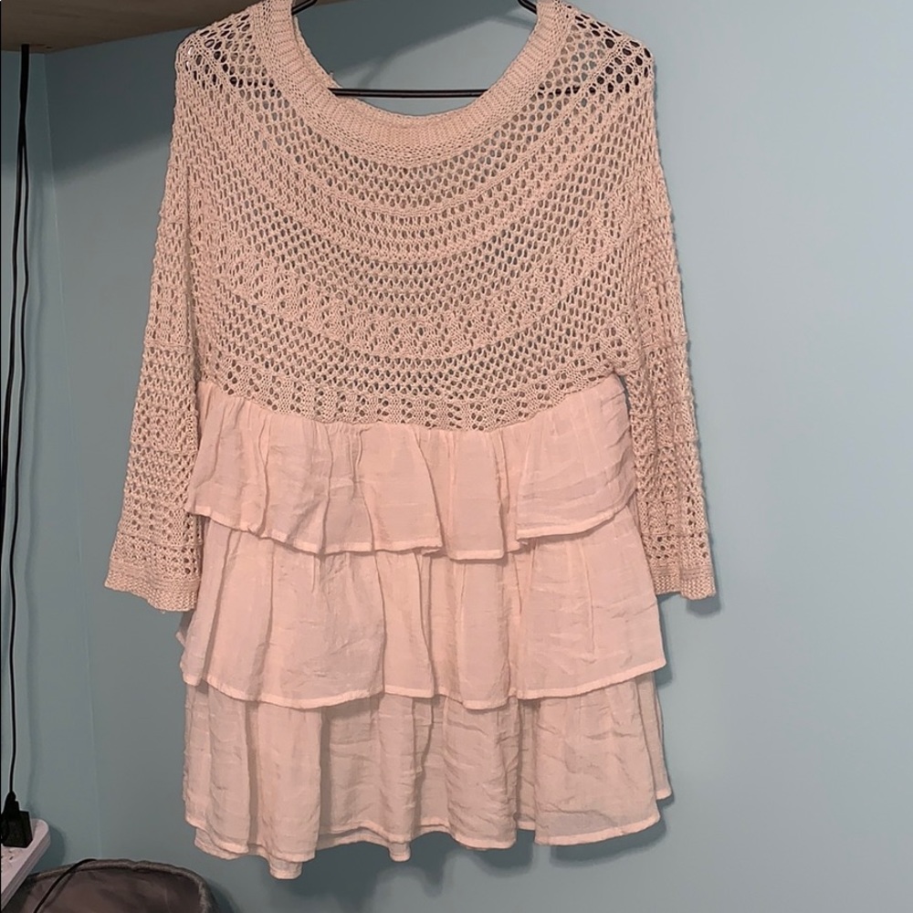 Entro Ruffle sweater like top!